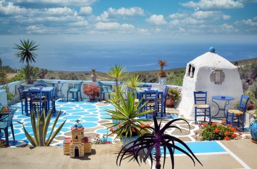Läs om lyxiga hotell på Kreta